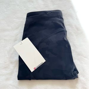 Lululemon Black Camo Swift Speed 21” Crop Leggings